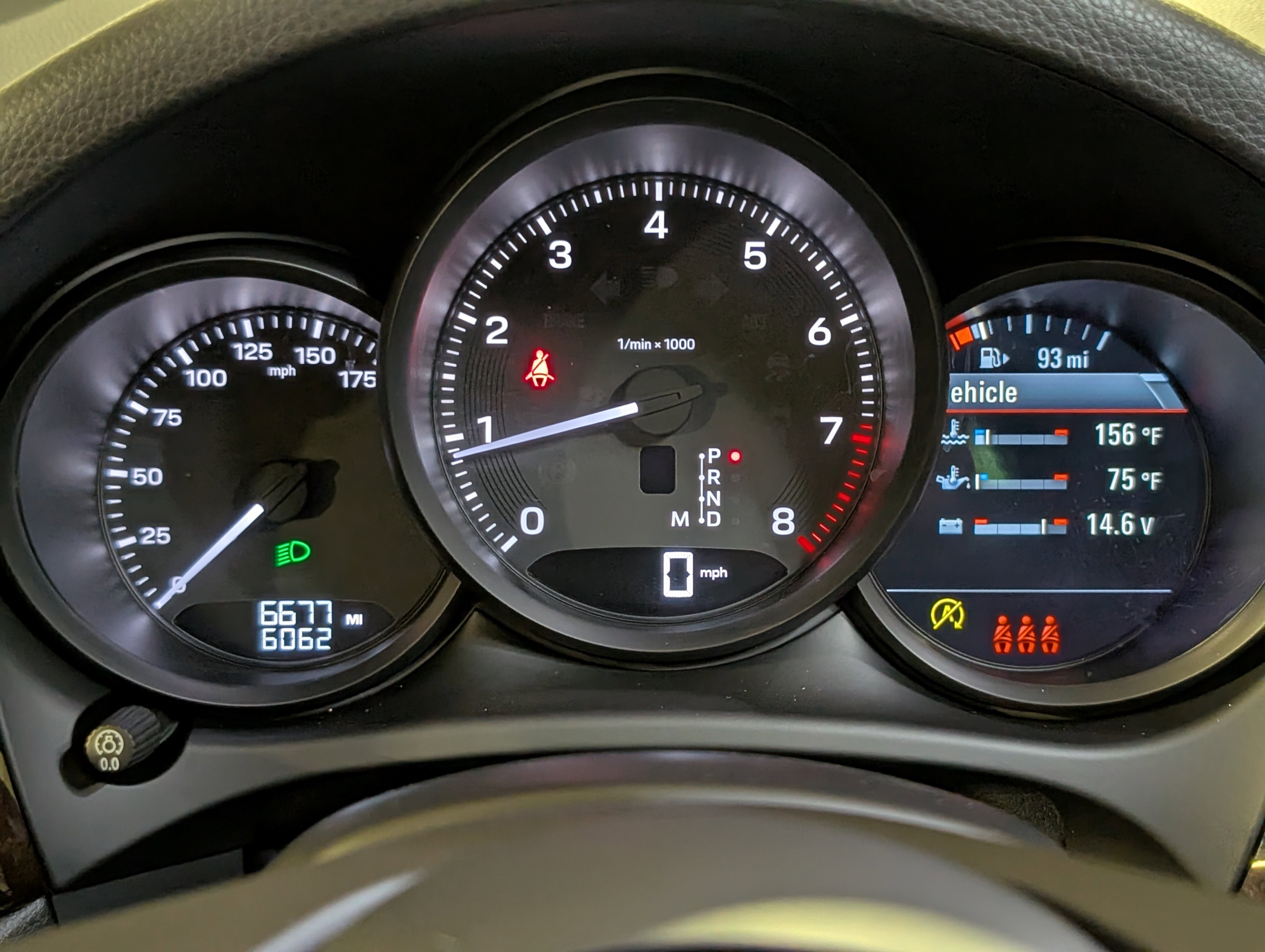 Certified 2026 Porsche Macan image 31