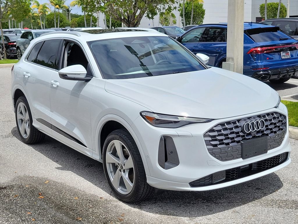 New 2026 Audi Q5 Premium Plus image 1