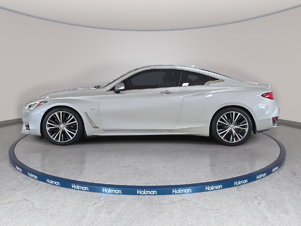 Used 2017 INFINITI Q60 3.0t w/ Premium Plus Package 3.0T RWD image 11