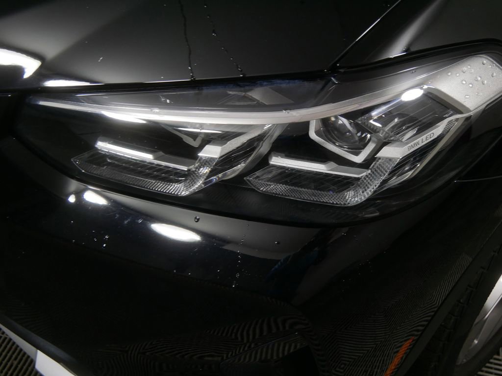 Used 2022 BMW X3 xDrive30i AWD/4WD image 12