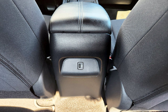 Used 2022 Nissan Sentra SV FWD image 25