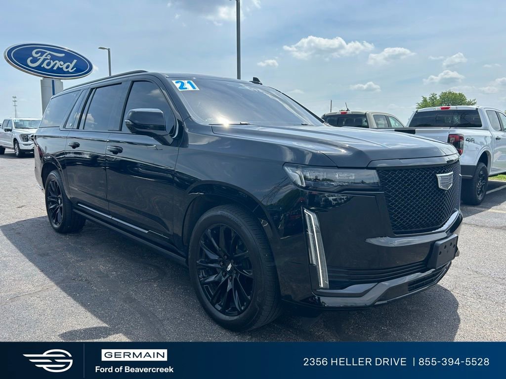 Used 2021 Cadillac Escalade ESV Sport Platinum w/ LPO, ONYX Package AWD/4WD image 2