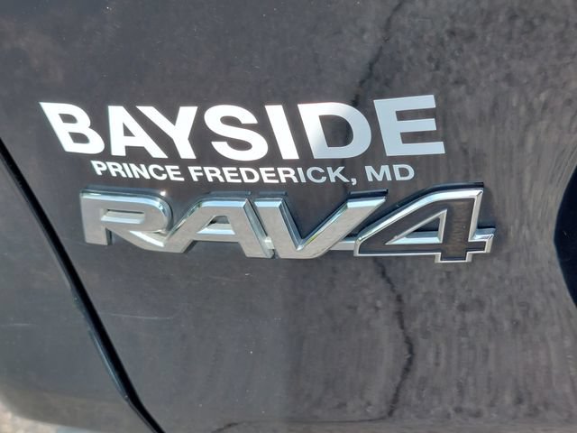 Certified 2022 Toyota RAV4 LE AWD/4WD image 34