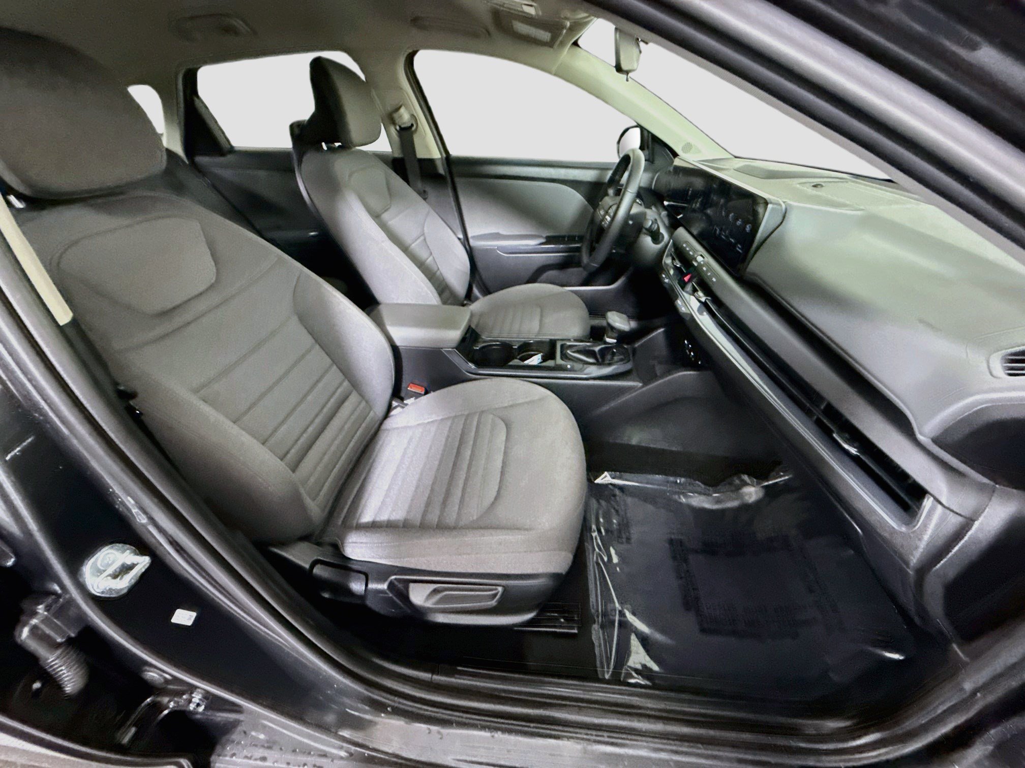 Used 2025 Kia K4 EX FWD image 29