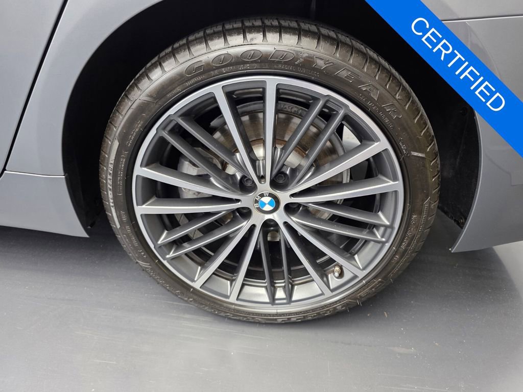 Certified 2023 BMW 530i w/ Premium Package image 17