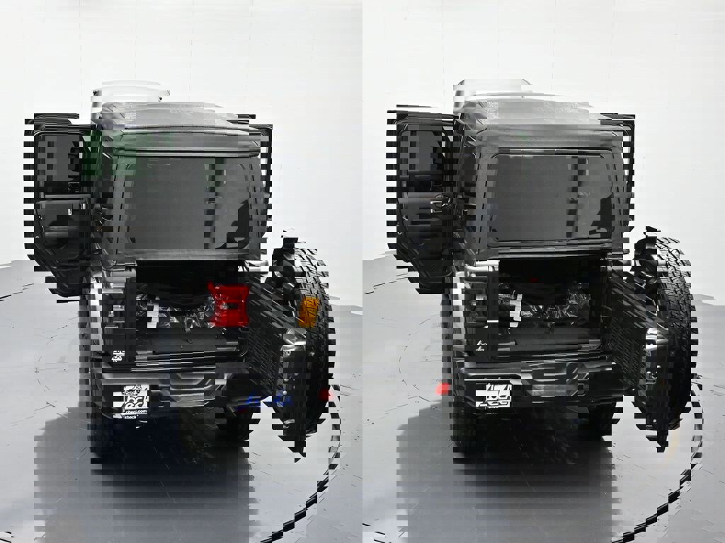 New 2025 Jeep Wrangler Unlimited Sahara w/ Technology Group image 49