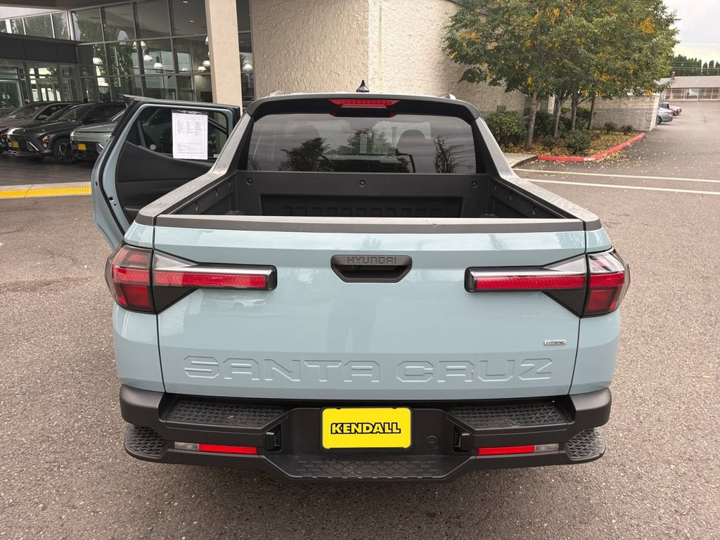 Used 2025 Hyundai Santa Cruz SEL AWD/4WD image 21
