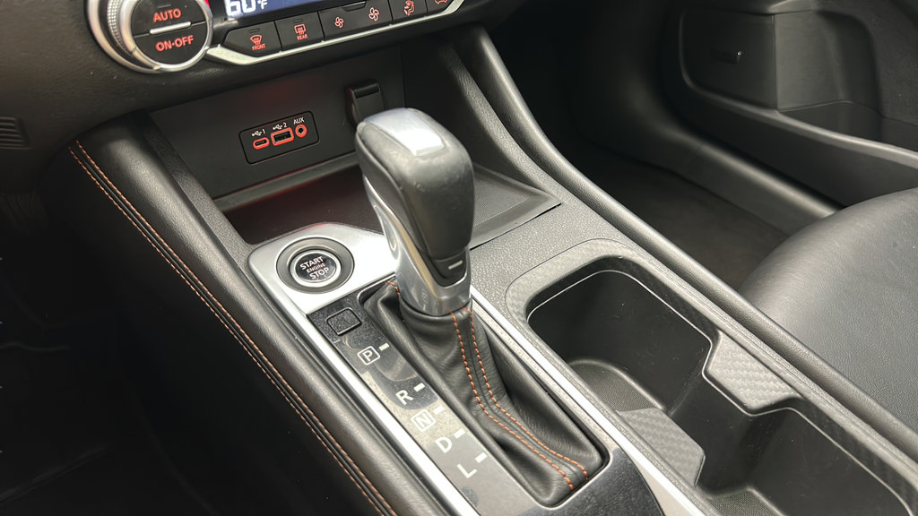 Used 2022 Nissan Sentra SR w/ SR Premium Package FWD image 22