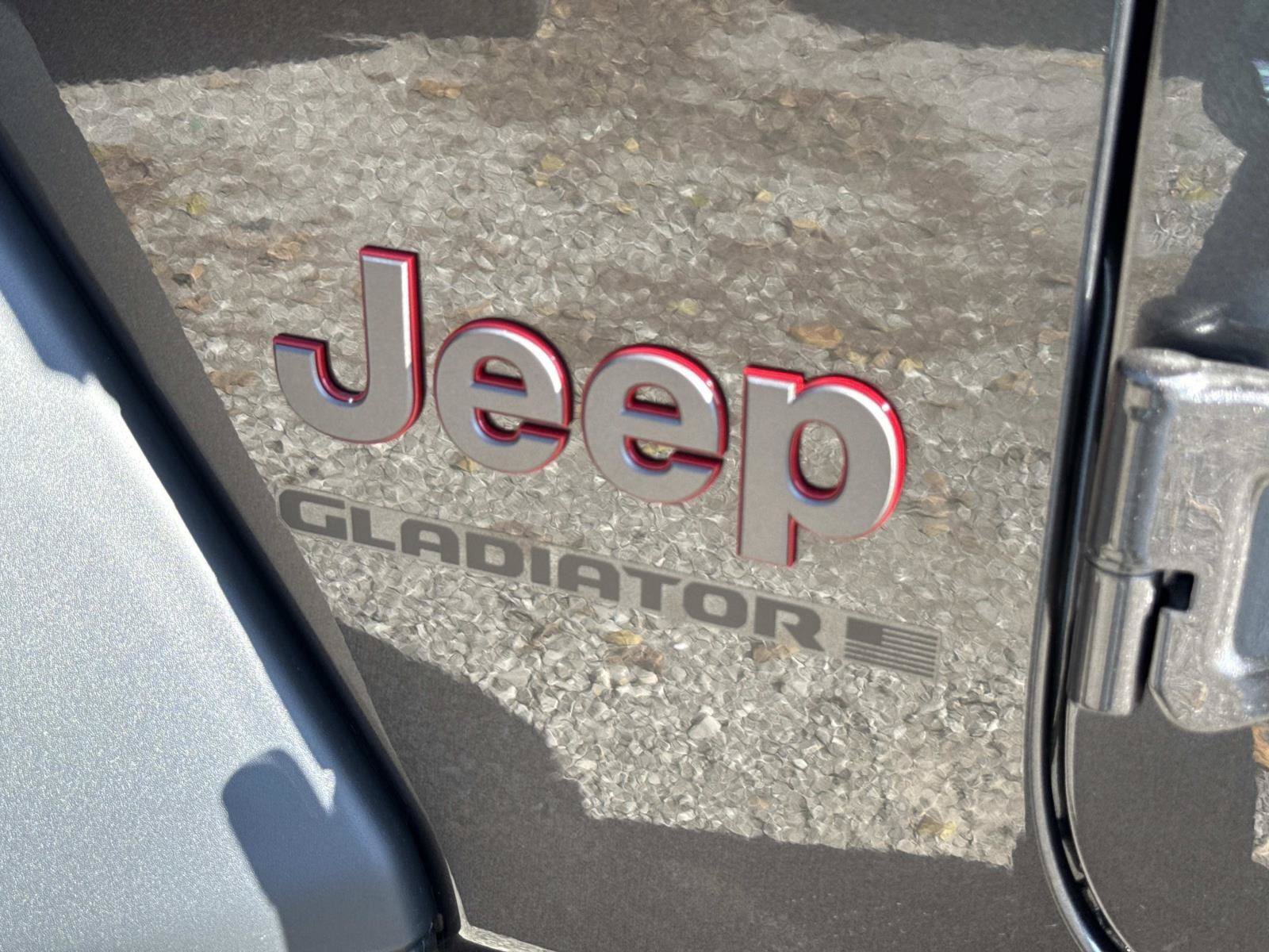 New 2026 Jeep Gladiator Rubicon w/ Safety Group AWD/4WD image 16