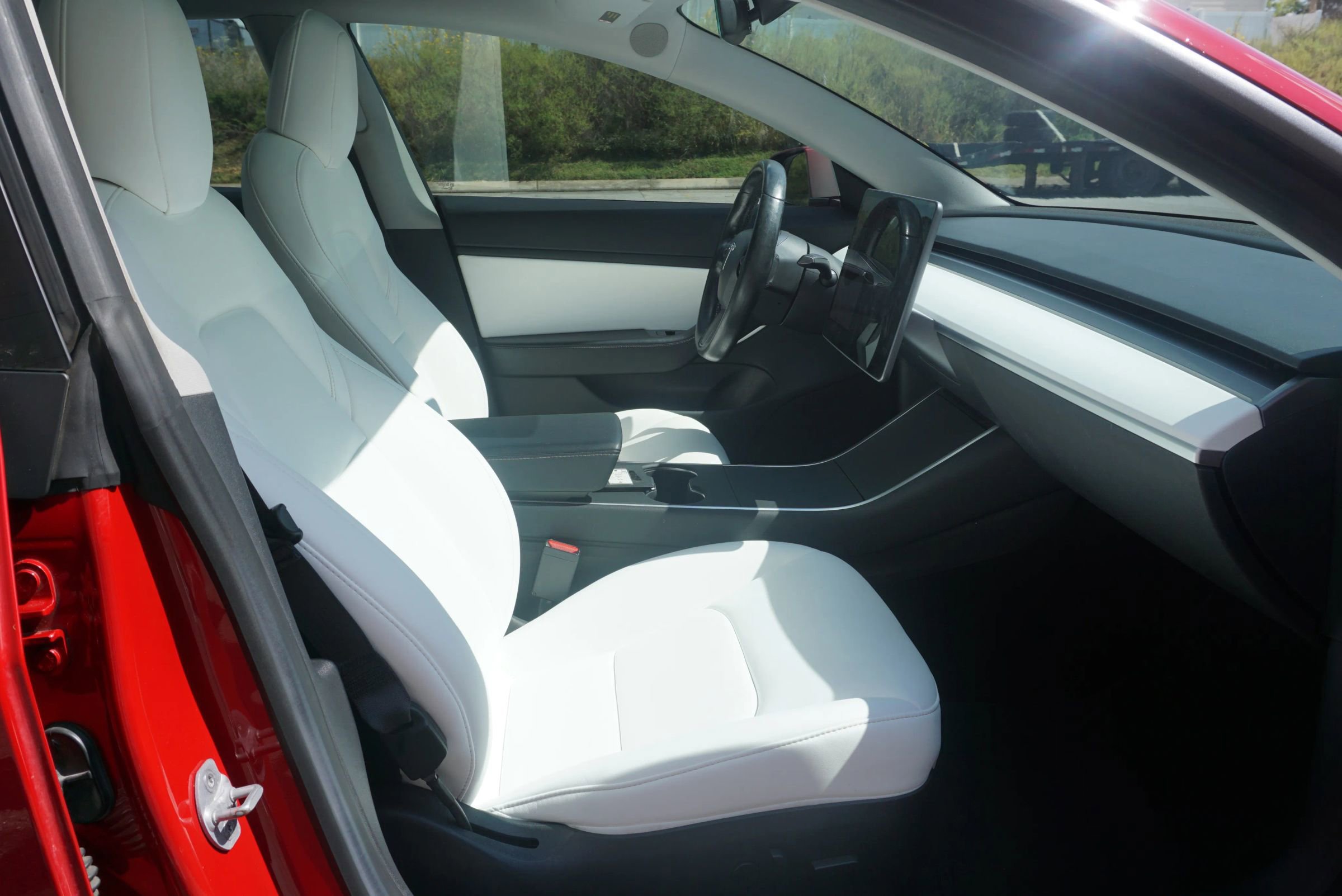 Used 2018 Tesla Model 3 Long Range image 14