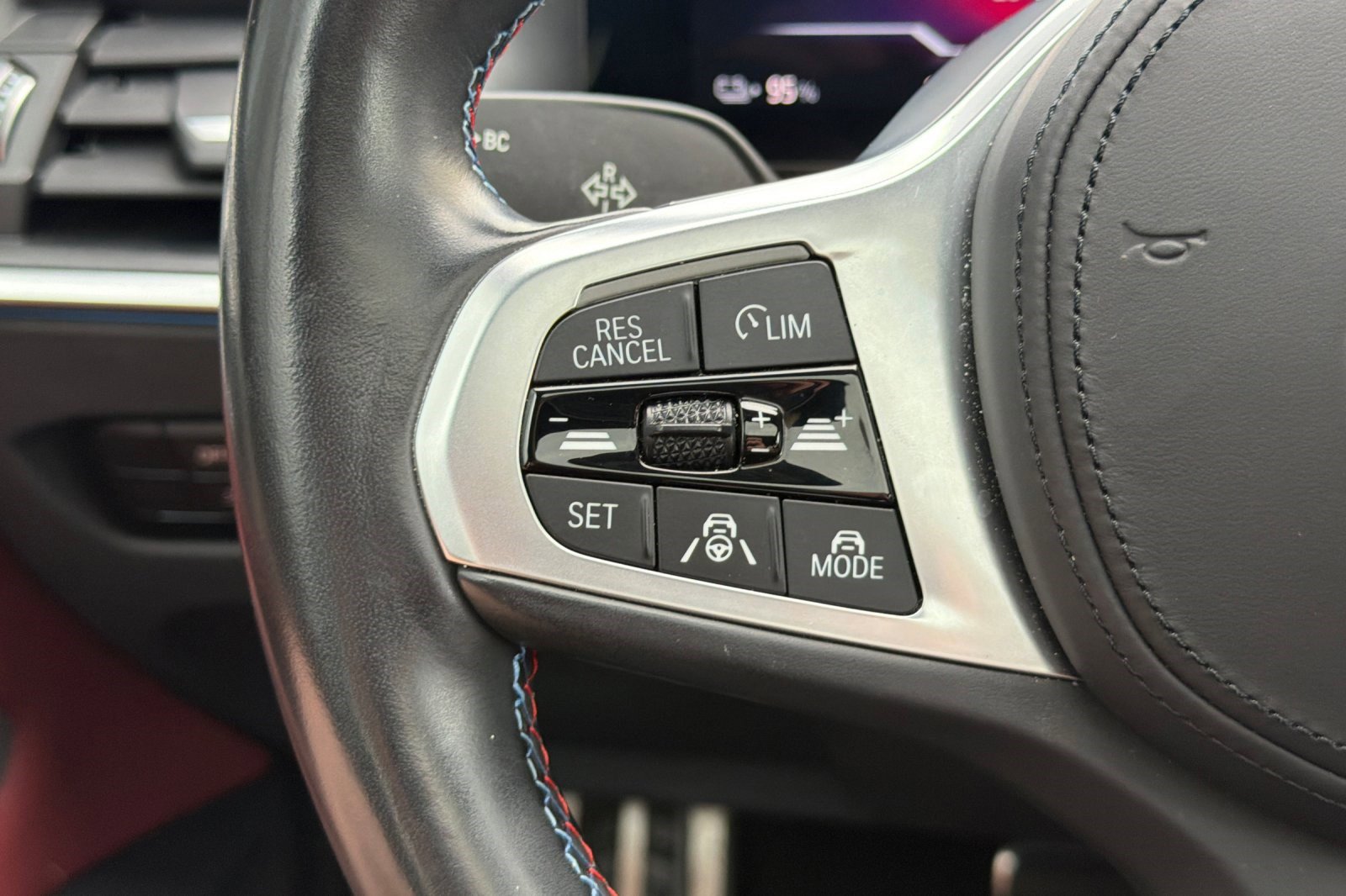 Certified 2023 BMW i4 M50 image 30