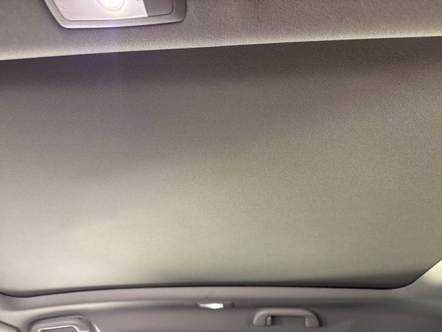 Used 2023 Acura MDX SH-AWD w/ Technology Package image 32