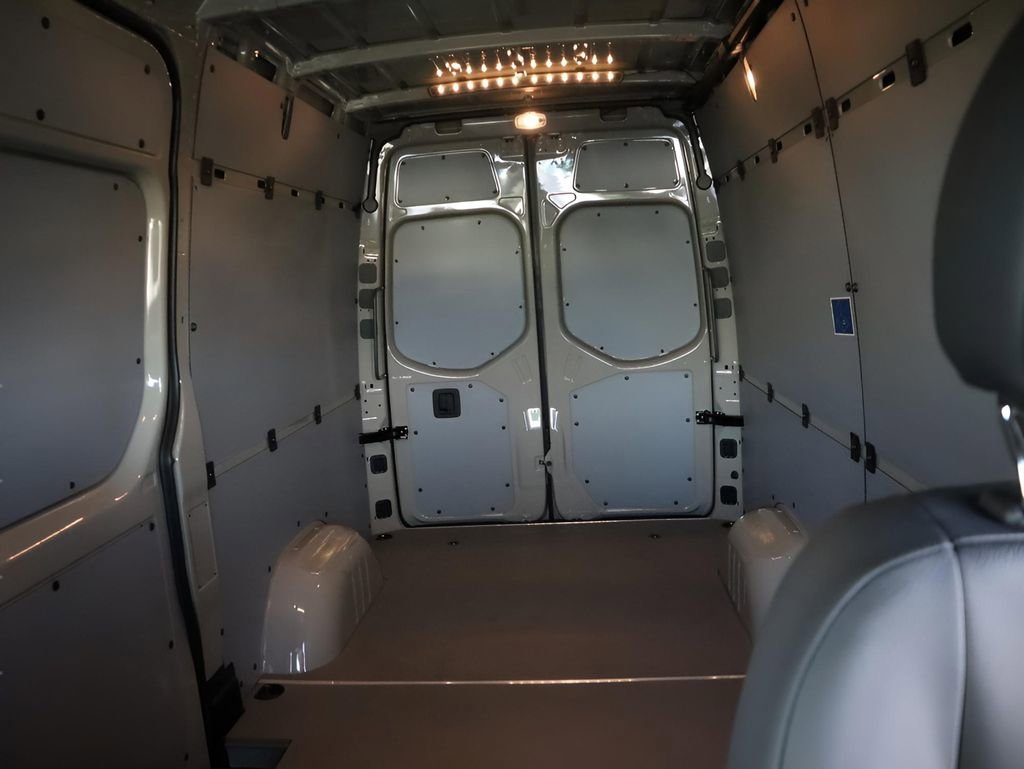 New 2026 Mercedes-Benz Sprinter 144 Cargo image 17