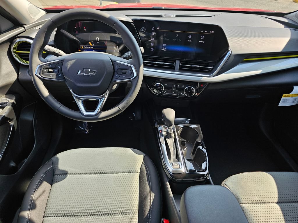 New 2026 Chevrolet Trax LT w/ Sunroof Package FWD image 22