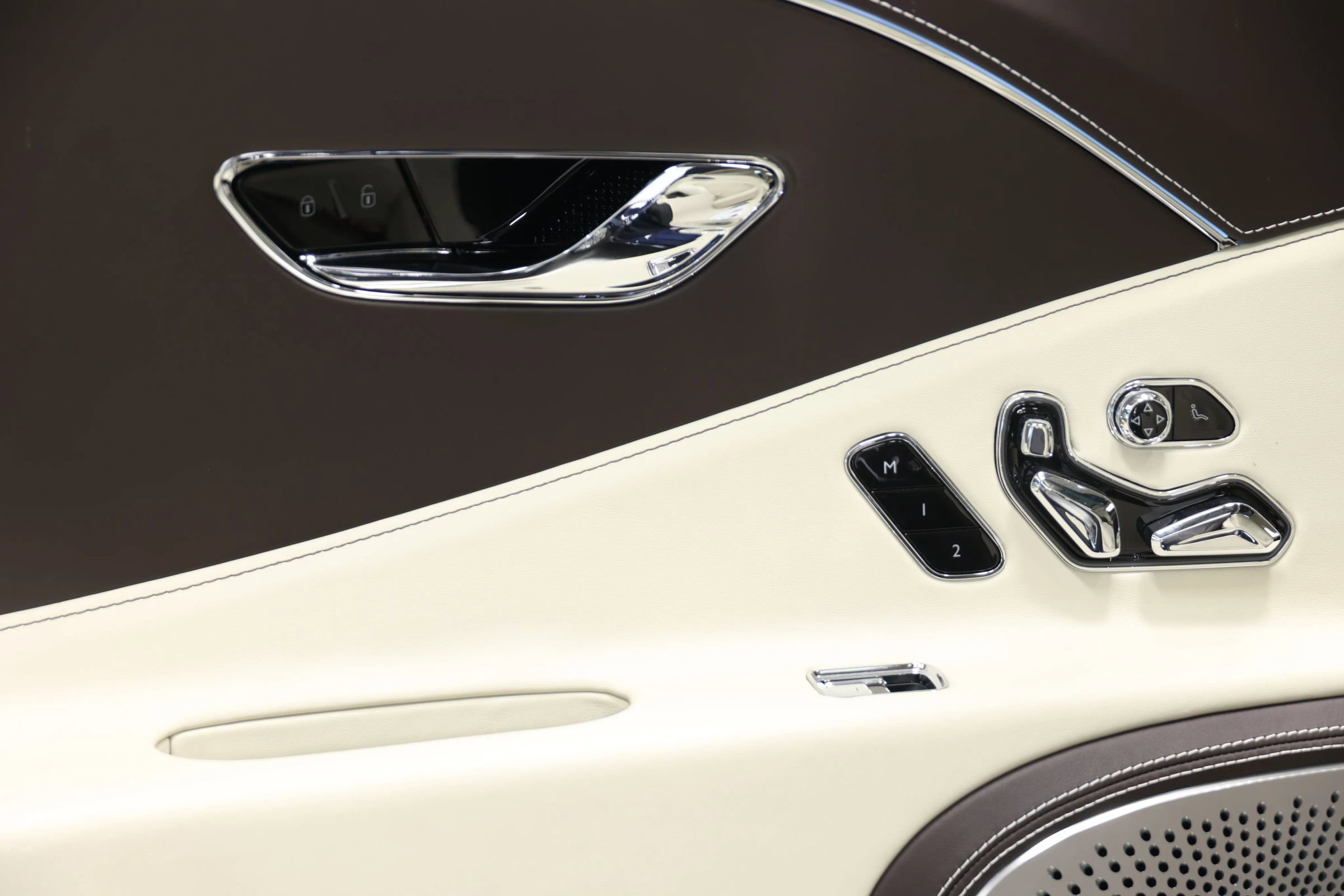 Used 2020 Bentley Flying Spur W12 AWD/4WD image 61