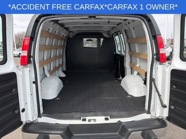Used 2024 Chevrolet Express 2500 w/ Driver Convenience Package image 24