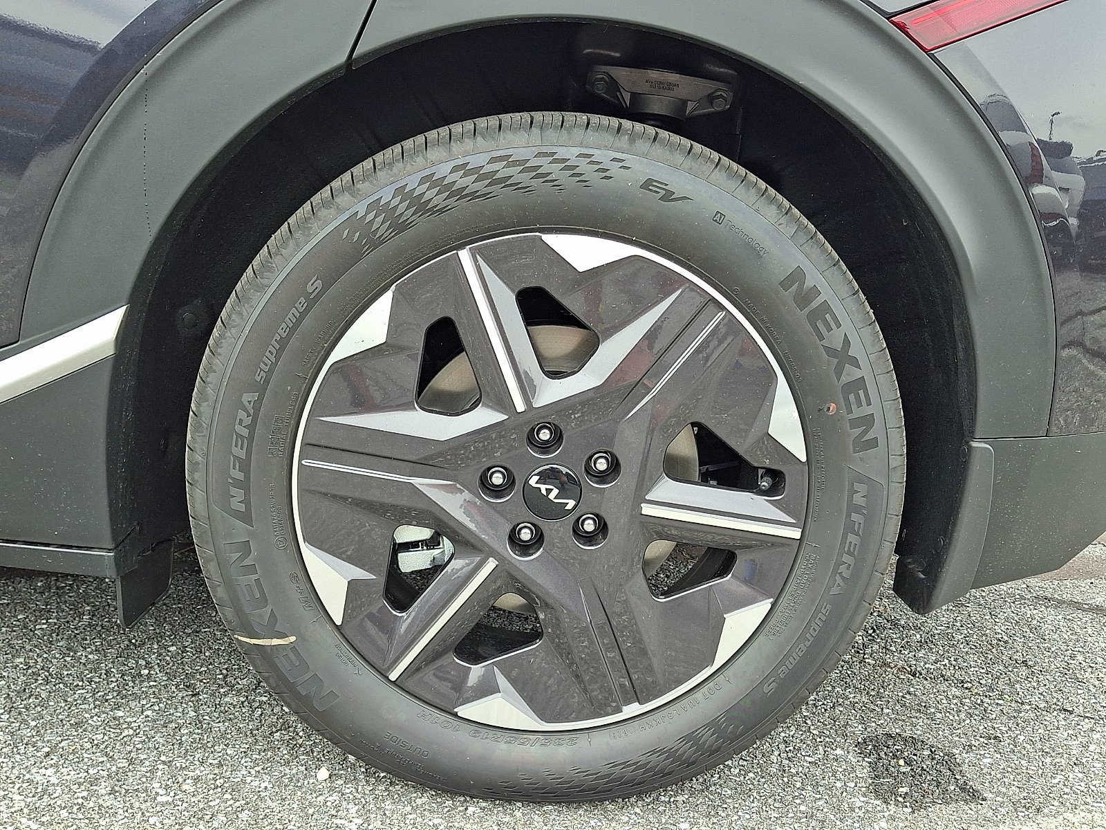 New 2026 Kia EV6 Light AWD/4WD image 5