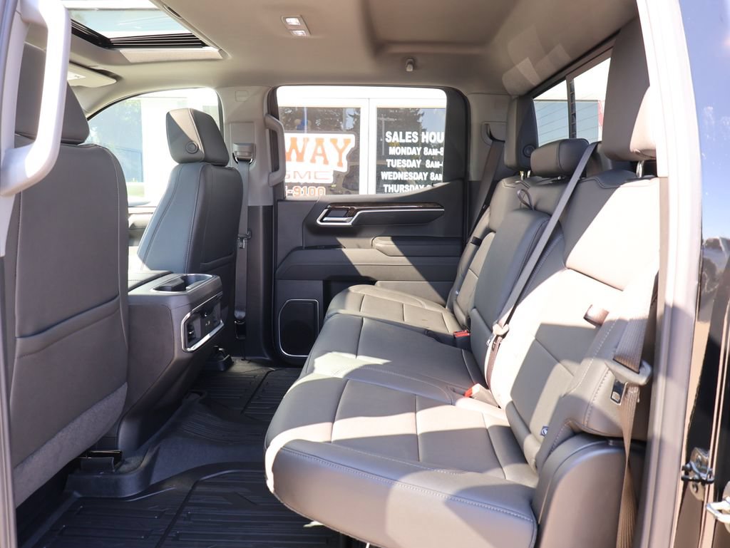 New 2026 GMC Sierra 1500 Elevation w/ Elevation Premium Package AWD/4WD image 28
