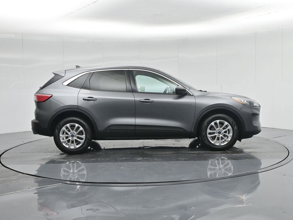 Certified 2022 Ford Escape SE w/ Convenience Package image 30