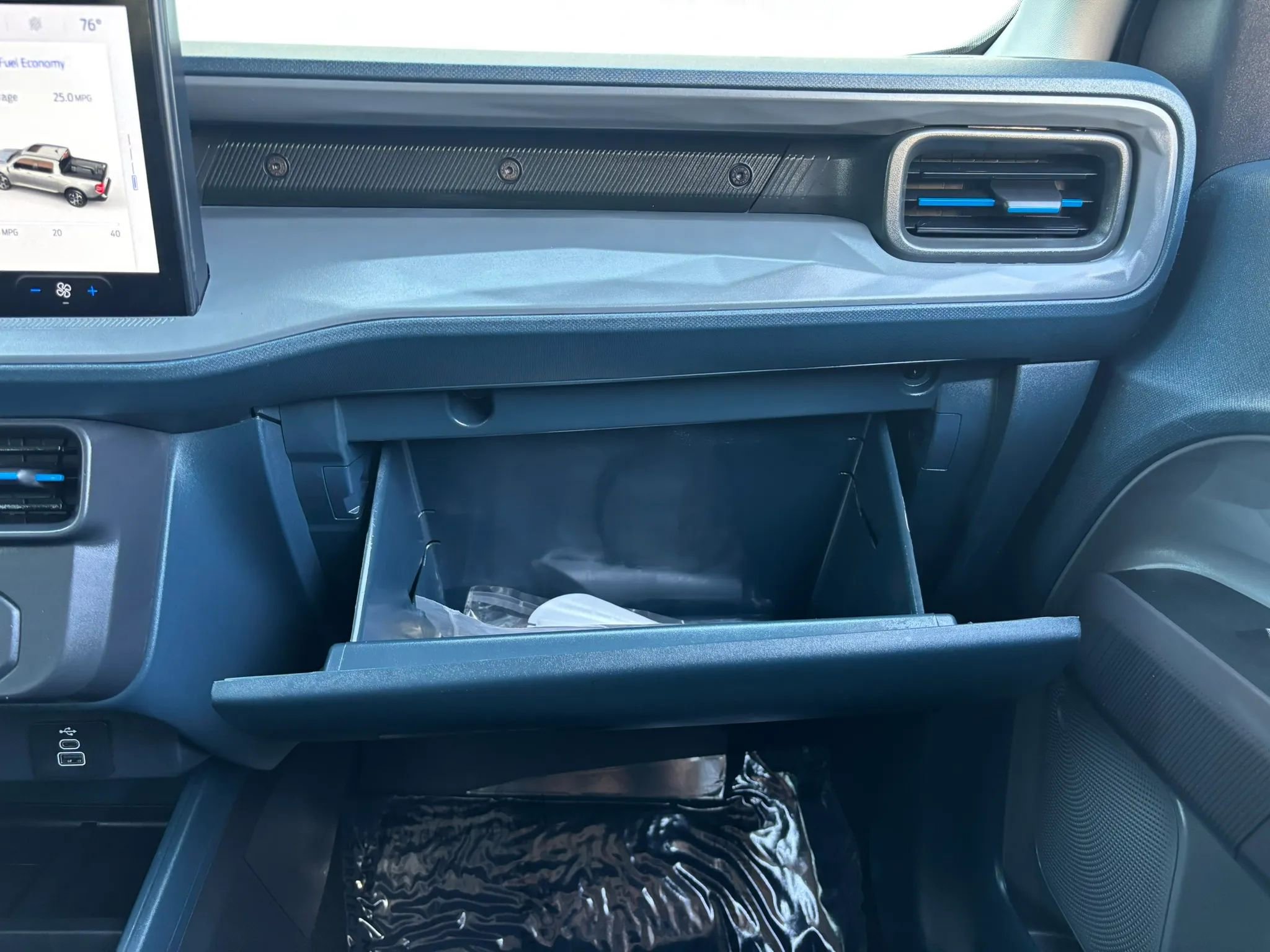 Used 2025 Ford Maverick Lobo image 44