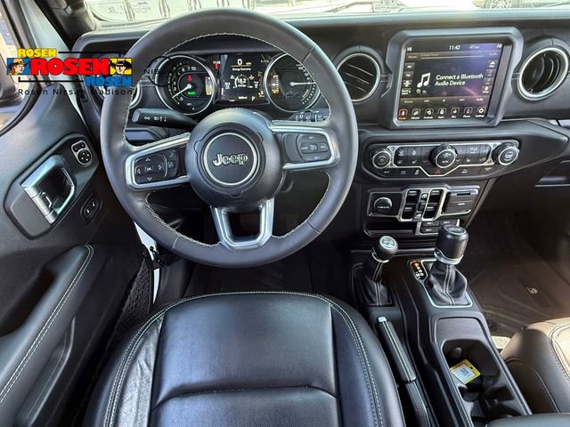 Used 2023 Jeep Wrangler Unlimited Sahara w/ Cold Weather Group AWD/4WD image 8