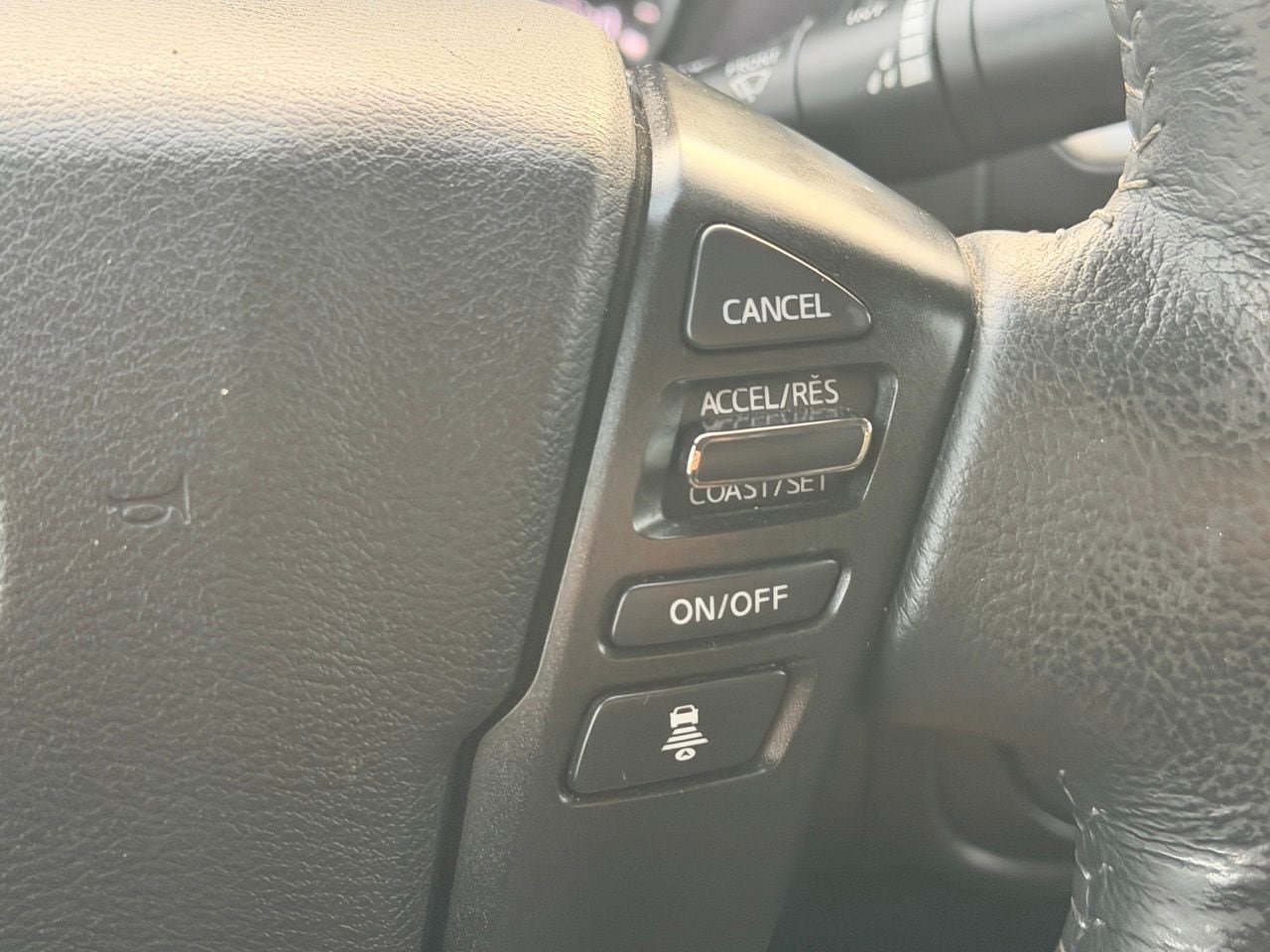 Used 2023 Nissan Frontier SV w/ SV Convenience Package RWD image 19