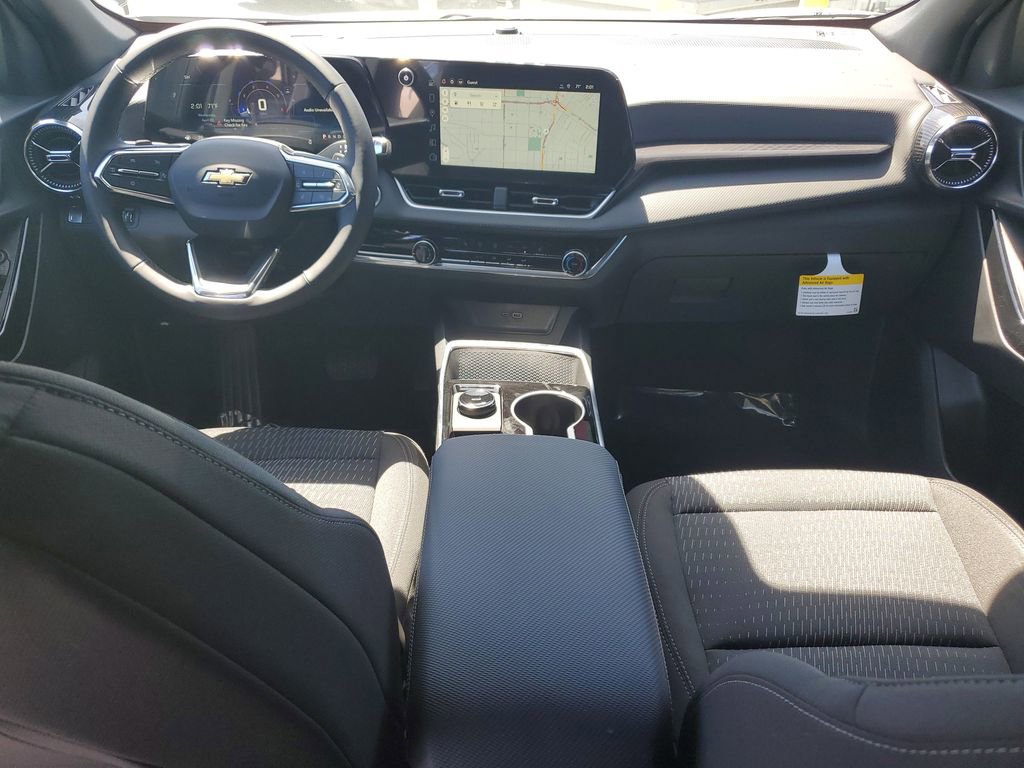 New 2026 Chevrolet Equinox LT w/ Safety and Technology Package FWD image 10