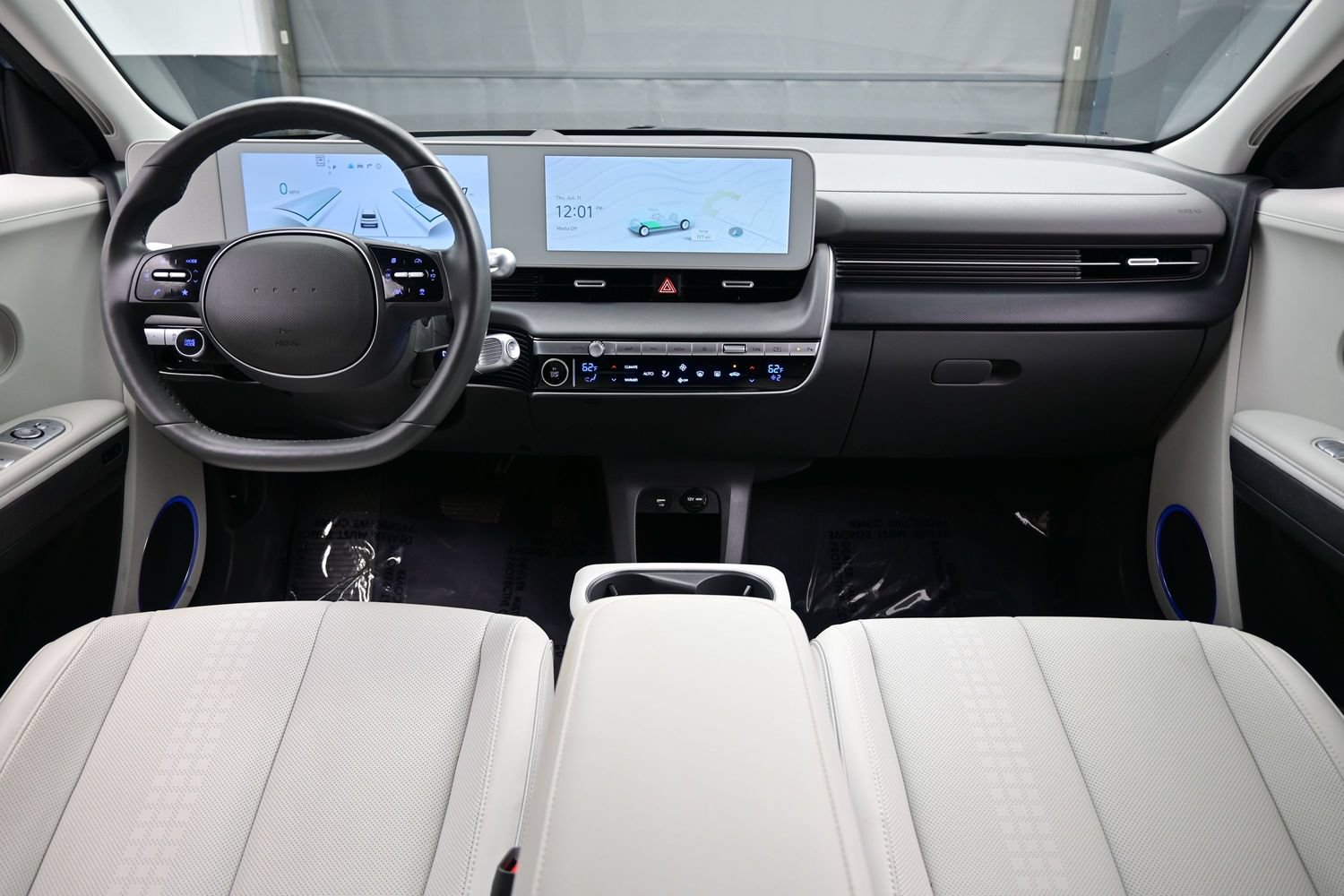 Certified 2024 Hyundai Ioniq 5 Limited AWD/4WD image 17
