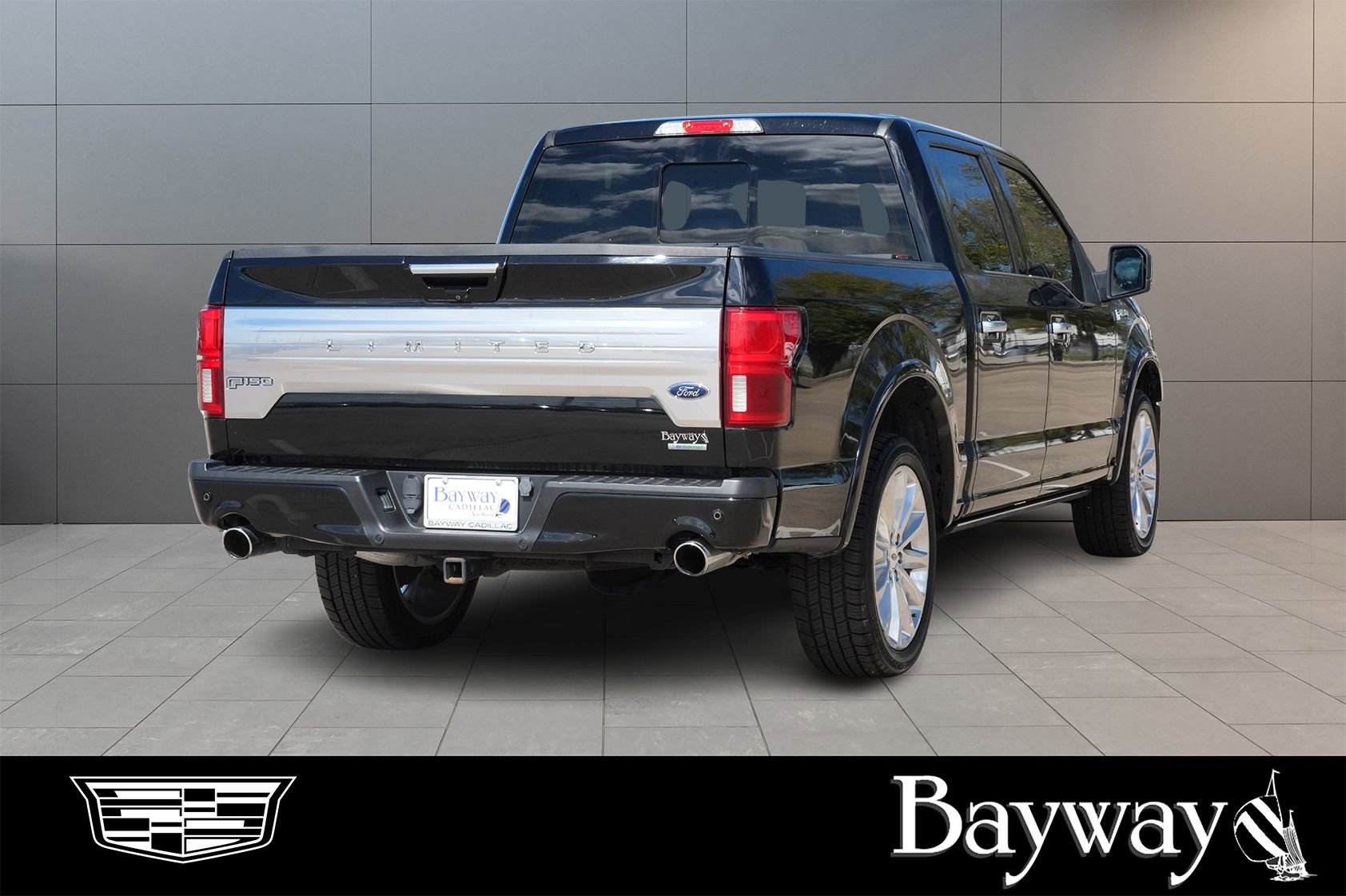 Used 2020 Ford F150 Limited w/ Trailer Tow Package image 5