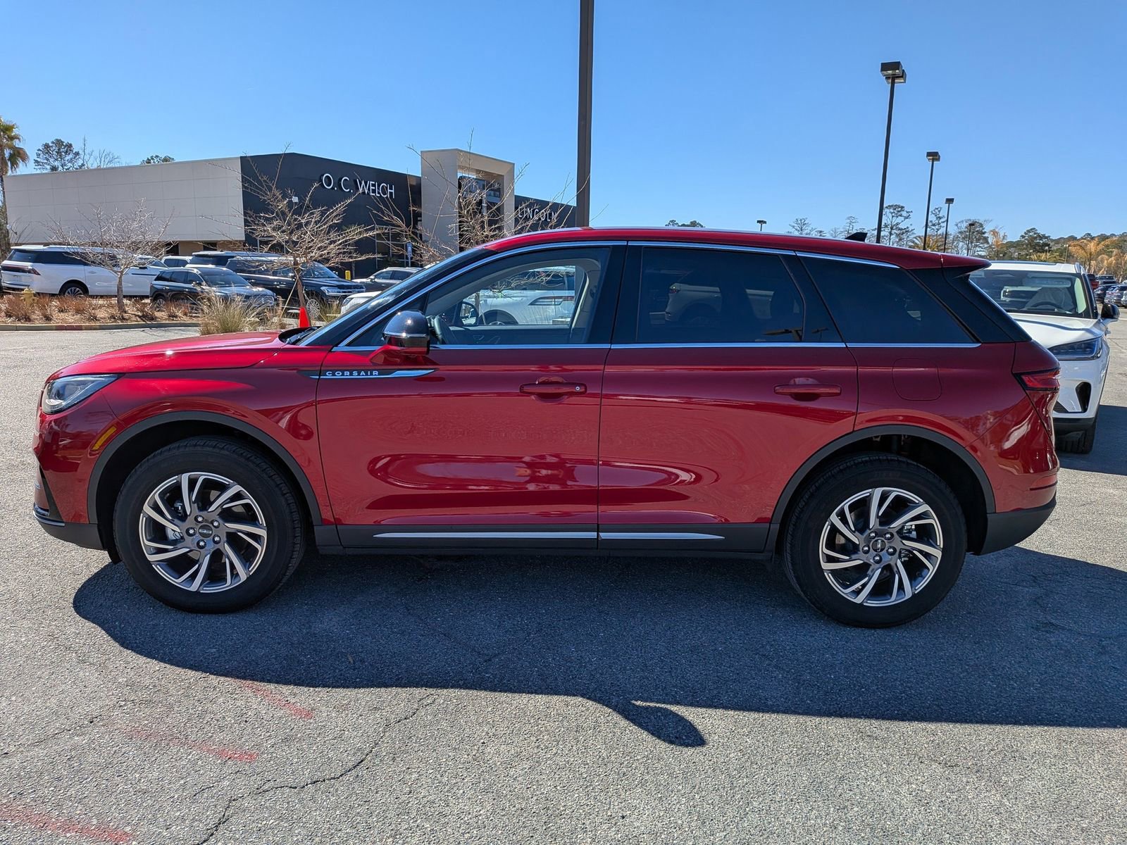 Used 2025 Lincoln Corsair FWD w/ Equipment Group 101A image 7