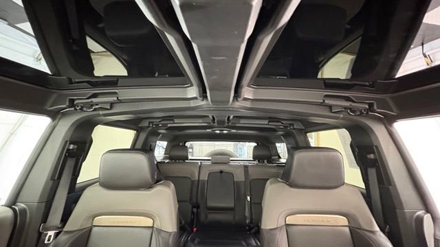Used 2025 GMC Hummer EV 2X w/ LPO, Cargo Utility Package AWD/4WD image 30
