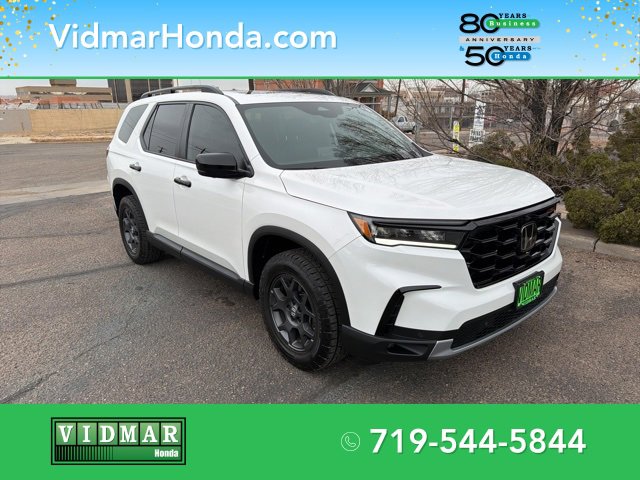 Certified 2025 Honda Pilot TrailSport