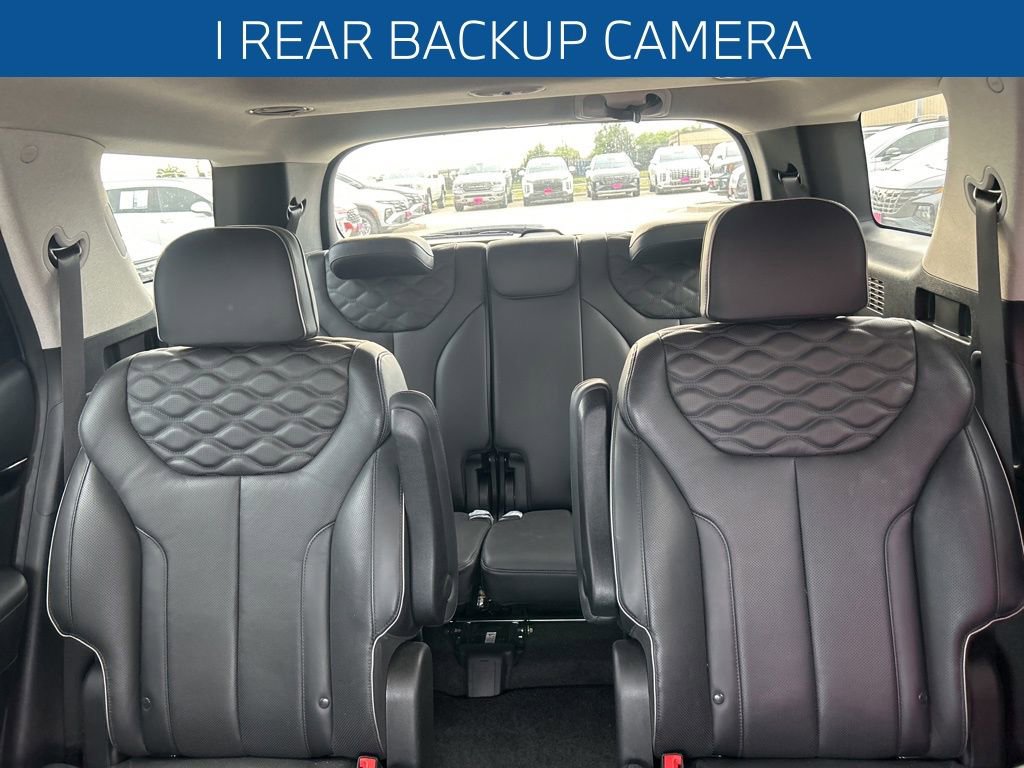 Used 2023 Hyundai Palisade Limited image 13