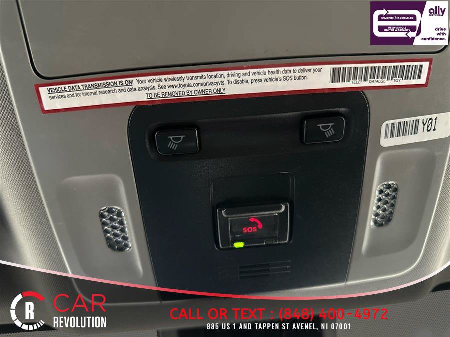 Used 2021 Toyota Camry SE FWD image 14