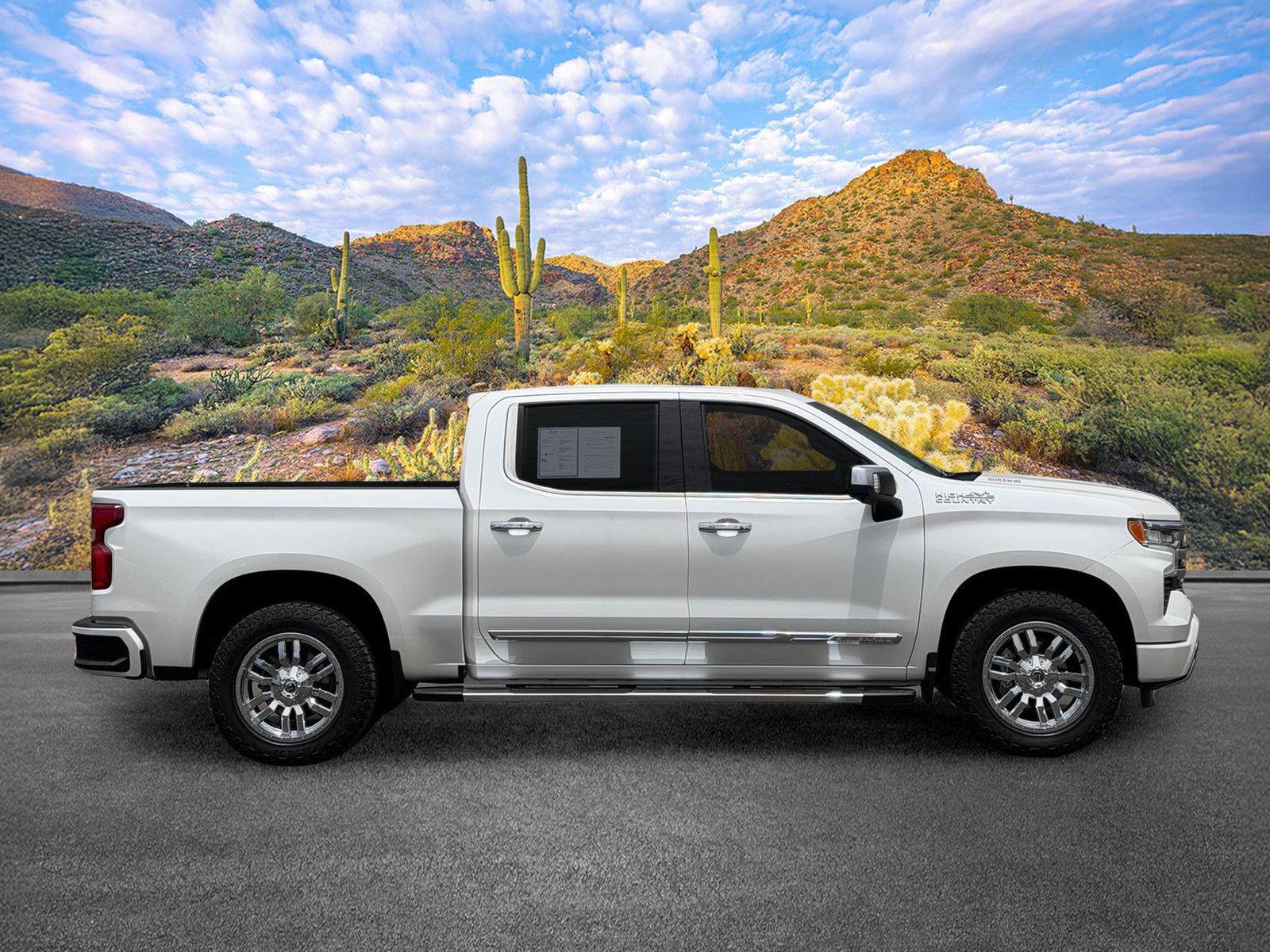 Used 2023 Chevrolet Silverado 1500 High Country AWD/4WD image 3
