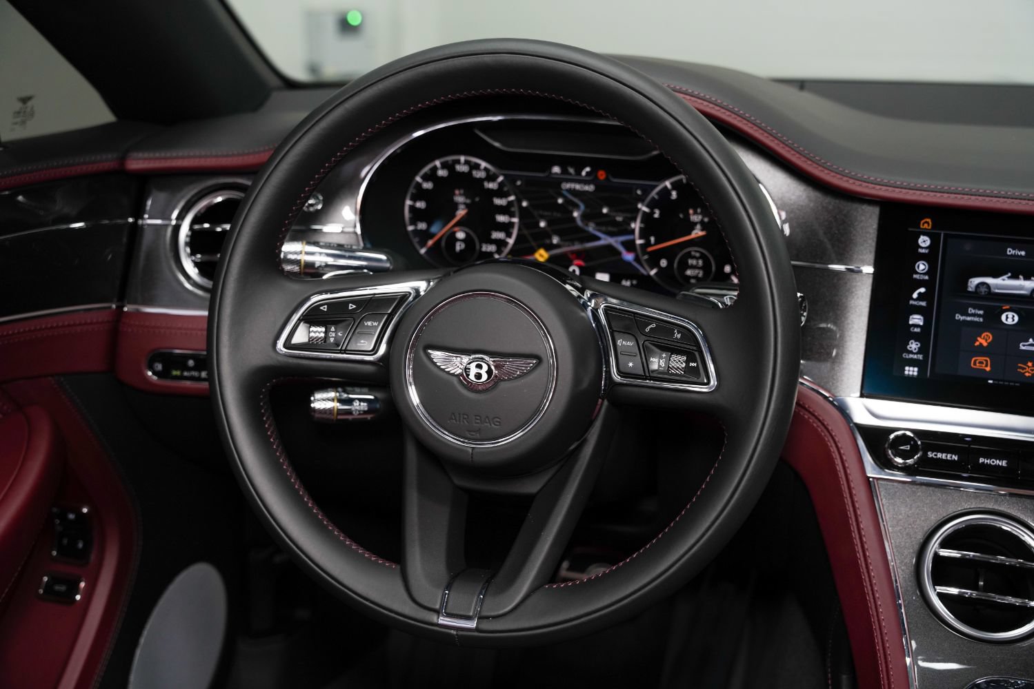 Used 2021 Bentley Continental GT V8 AWD/4WD image 42