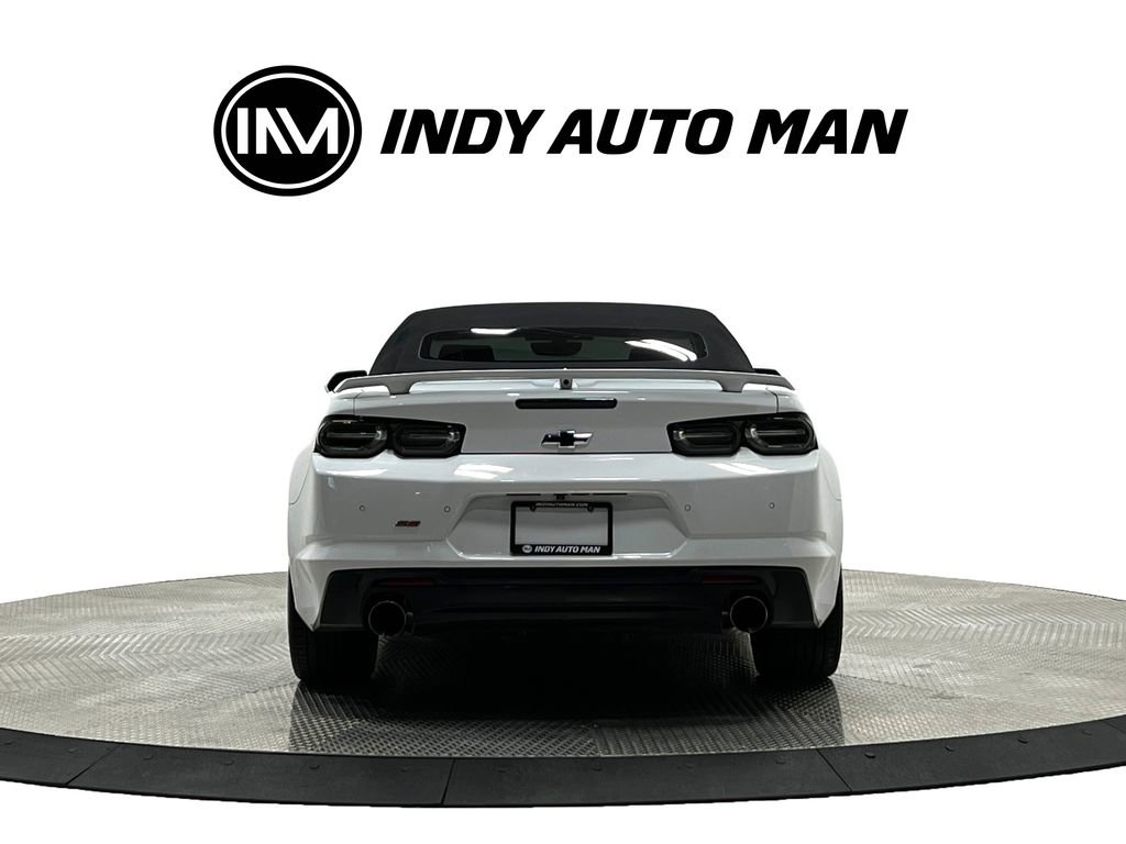 Used 2020 Chevrolet Camaro SS RWD image 5