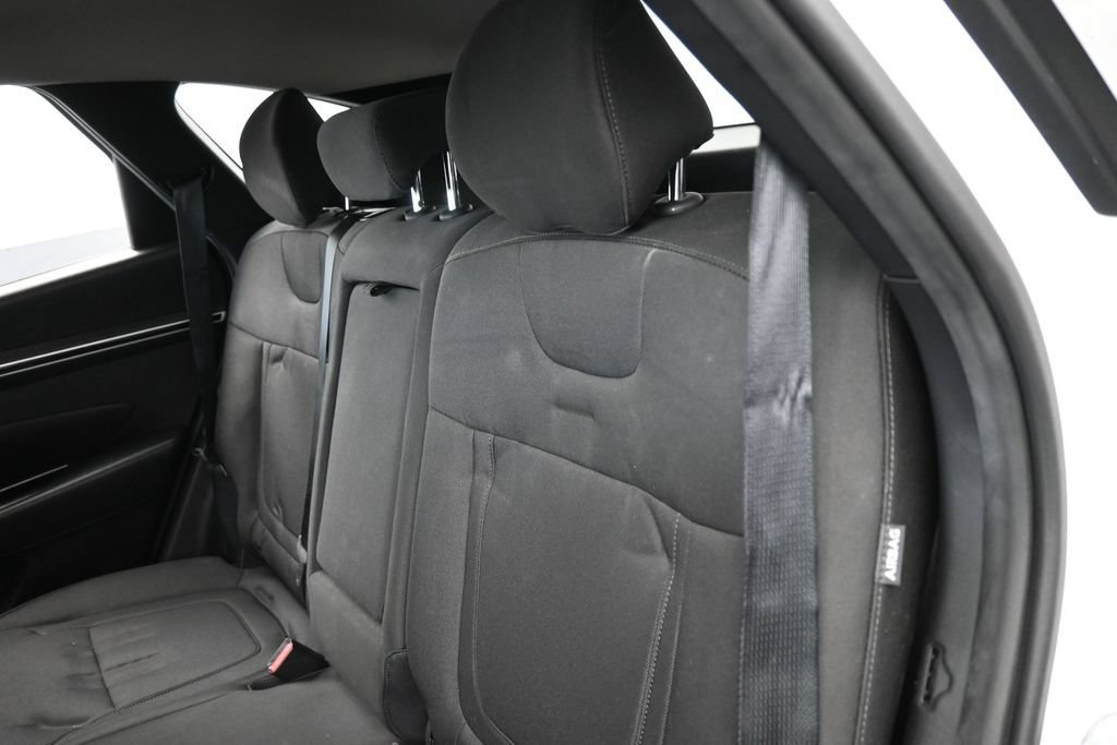 Used 2024 Hyundai Tucson SE FWD image 28