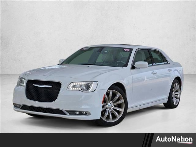 Used 2017 Chrysler 300 Limited w/ Value Package RWD image 1