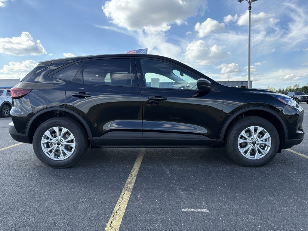 New 2026 Ford Escape Active image 5