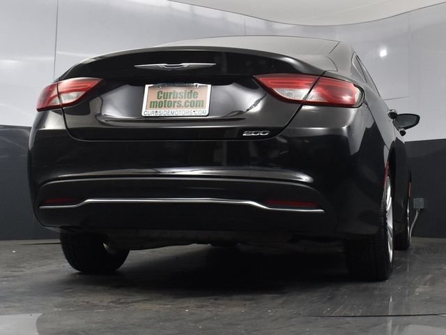 Used 2015 Chrysler 200 Limited FWD image 22