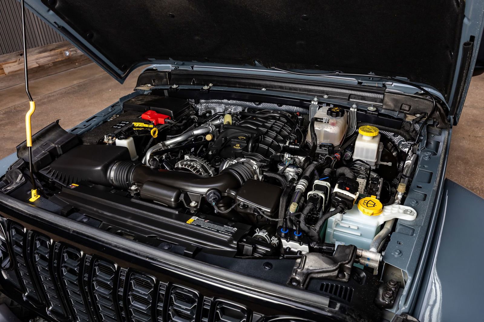 Used 2025 Jeep Gladiator Willys image 37