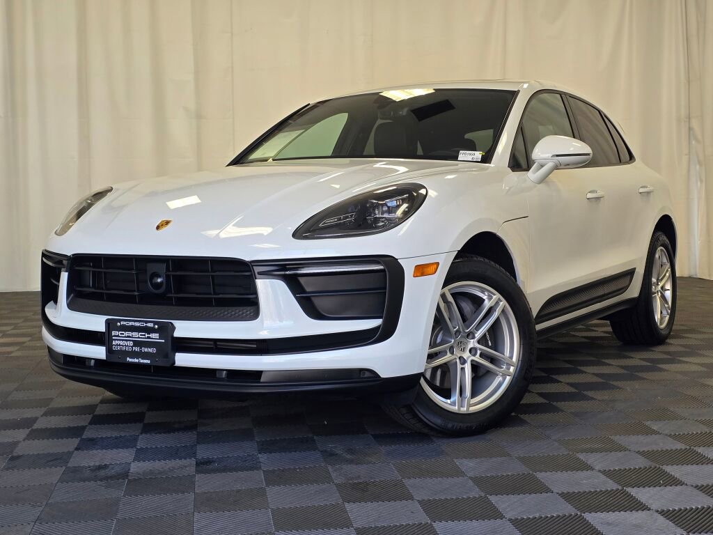 Certified 2024 Porsche Macan image 1