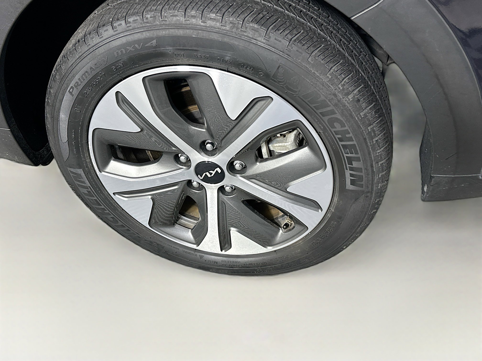 Used 2022 Kia Niro EX Premium image 11