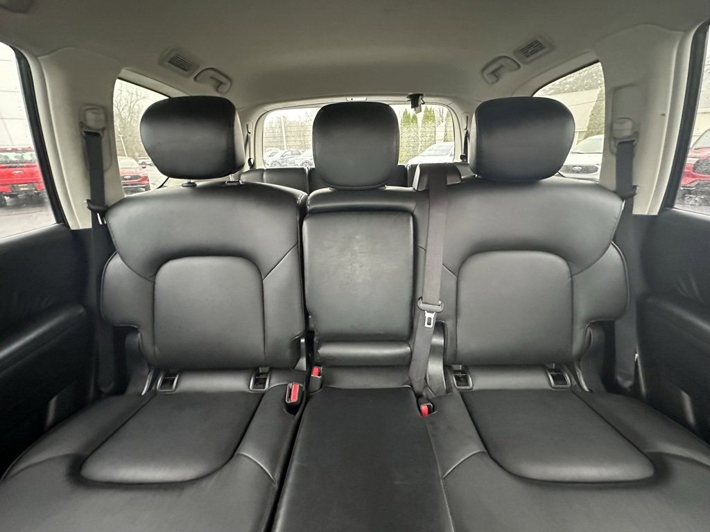 Used 2024 Nissan Armada SV image 20
