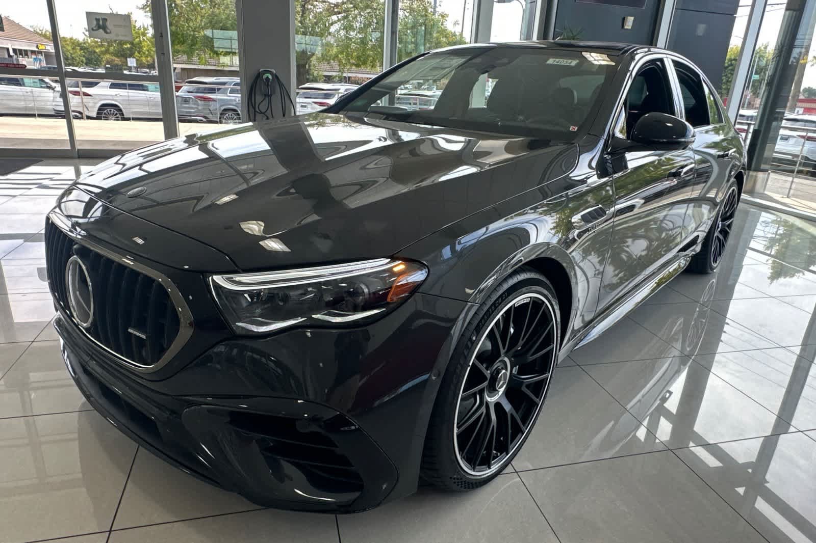 New 2027 Mercedes-Benz E 53 AMG e 4MATIC Sedan image 7