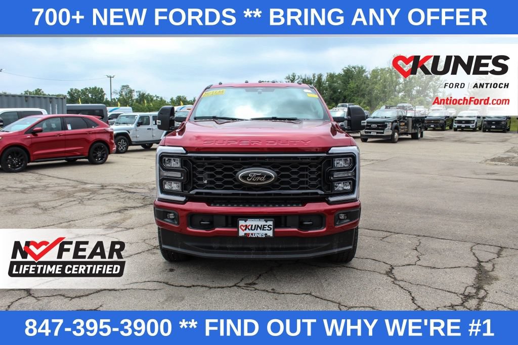 New 2025 Ford F250 Lariat w/ Black Appearance Package AWD/4WD image 2