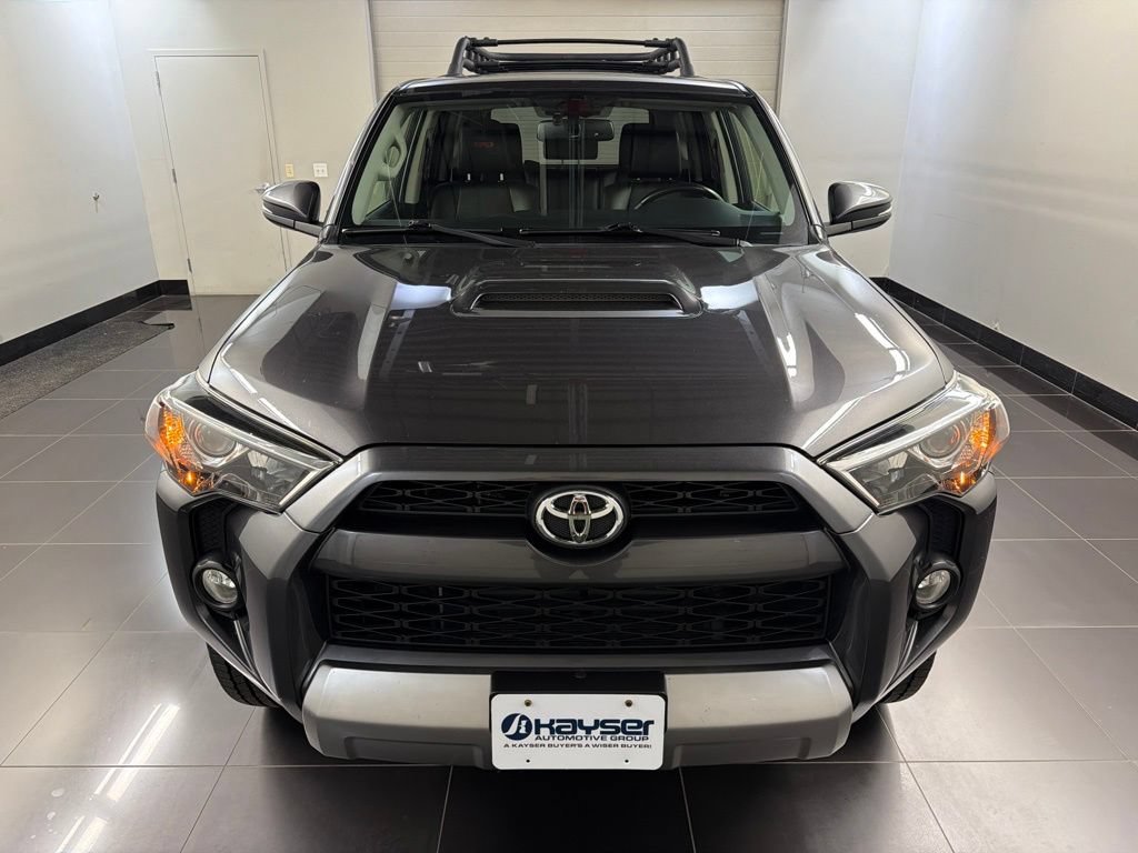 Used 2019 Toyota 4Runner TRD Off-Road Premium AWD/4WD image 2