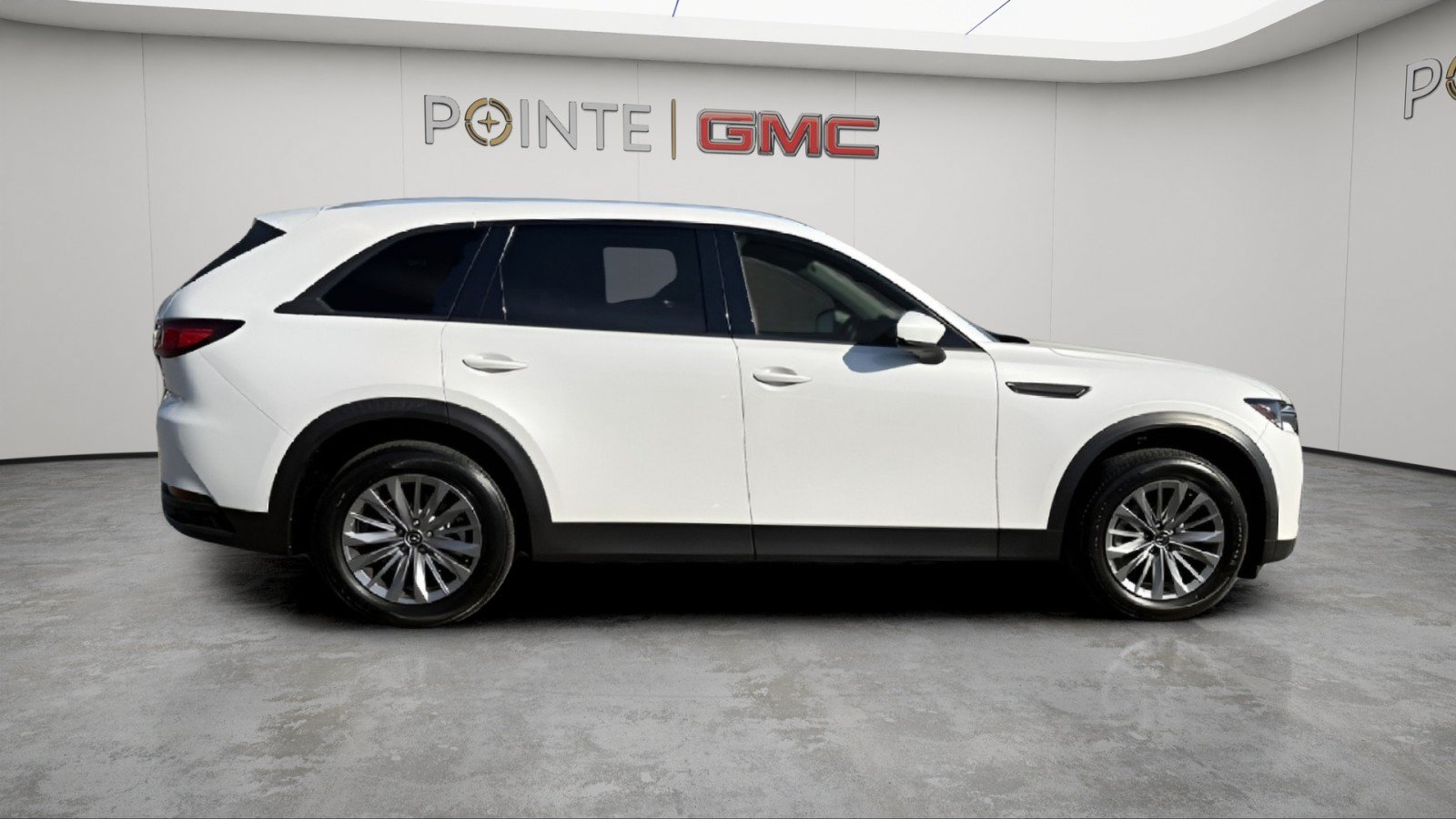 Used 2024 MAZDA CX-90 3.3 Turbo w/ Preferred Plus AWD/4WD image 9