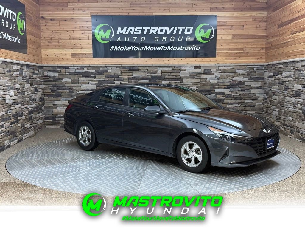 Used 2022 Hyundai Elantra SE
